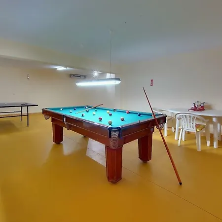 Villa Marina -bbq, Pool & Garden- By Seareen *