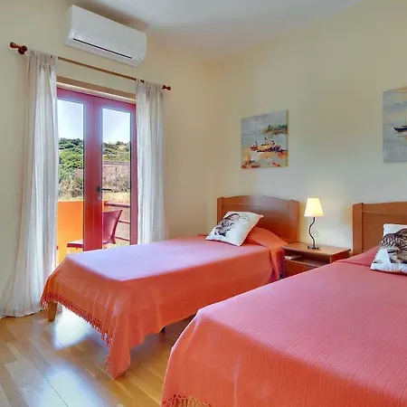 Marina -bbq, Pool & Garden- By Seareen Villa *