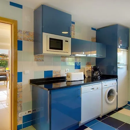 Marina -bbq, Pool & Garden- By Seareen Villa Albufeira