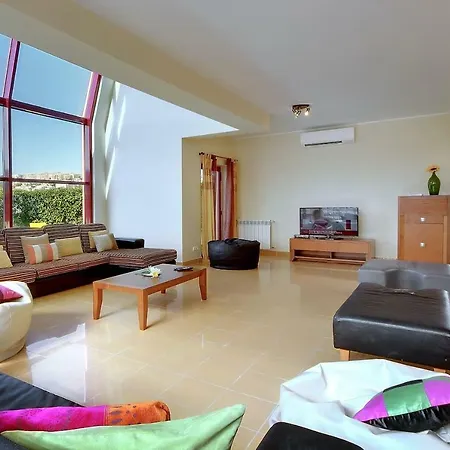 Marina -bbq, Pool & Garden- By Seareen Villa Albufeira