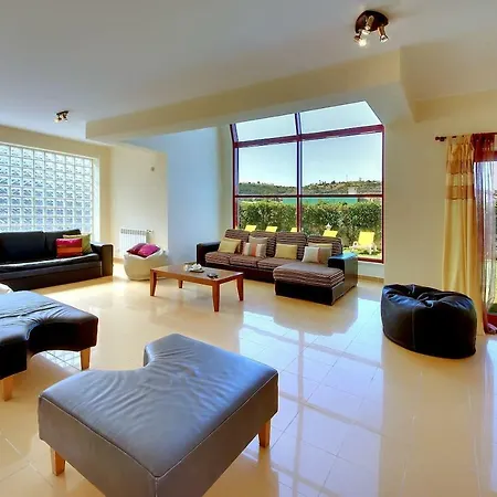 Marina -bbq, Pool & Garden- By Seareen Albufeira