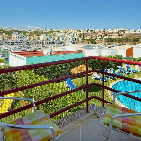 Marina -bbq, Pool & Garden- By Seareen *