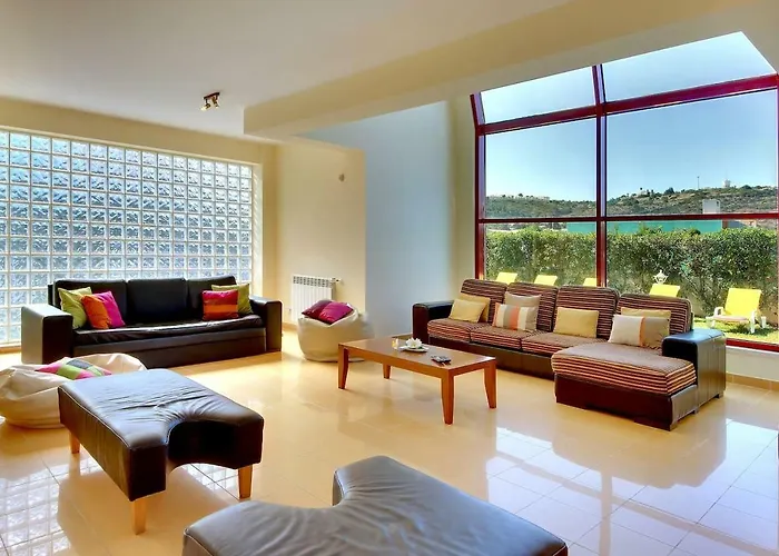 Villa Marina -bbq, Pool & Garden- By Seareen