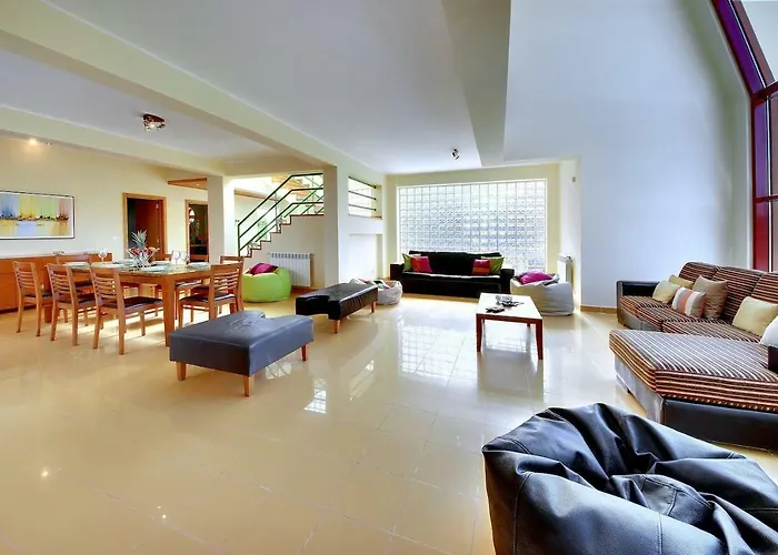 Marina -bbq, Pool & Garden- By Seareen Villa