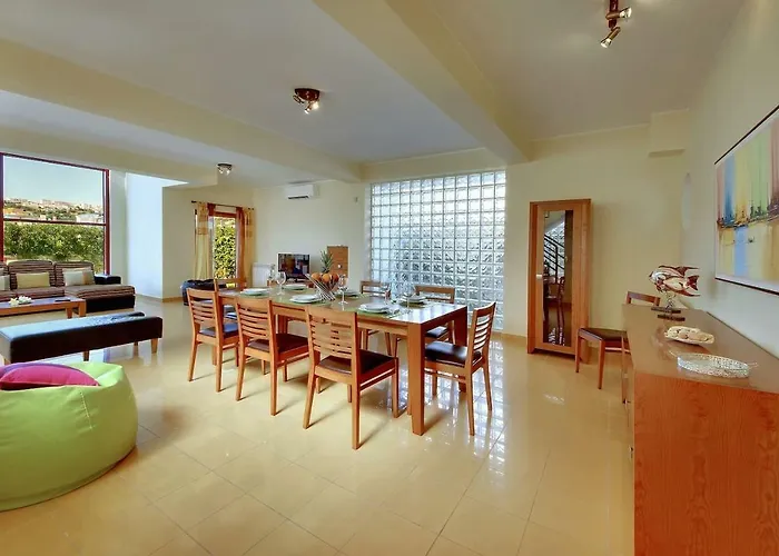 Marina -bbq, Pool & Garden- By Seareen 别墅 *