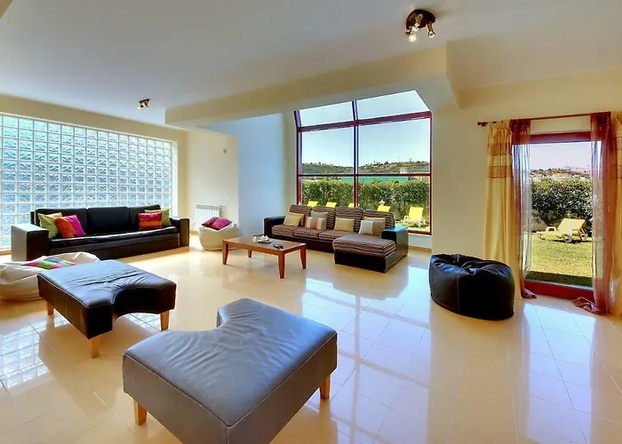 Marina -bbq, Pool & Garden- By Seareen Albufeira