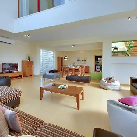 Marina Villa